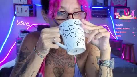 Snapshot of selvaggia_del_caribe chatting on 05.25.26 Selvaggia Del Caribe online show from 05.25.26