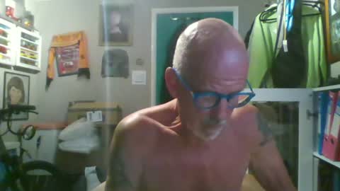 Snapshot of semajstretsa chatting on 06.13.26 frederick online show from 06.13.26
