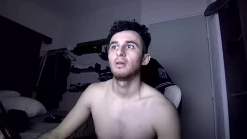 Snapshot of senitzzu chatting on 01.24.25 PAJACONTROL online show from 01.24.25