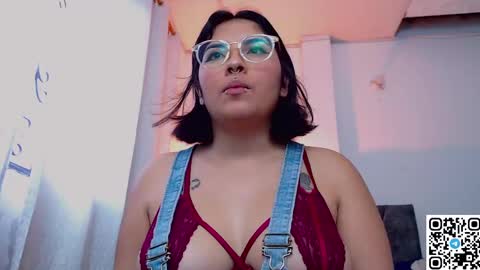 Camille and sophie online show from 12.25.24