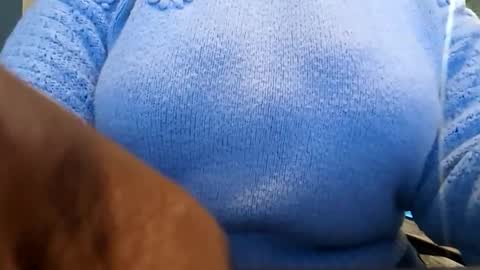 Snapshot of sensualatease chatting on 10.24.25 SensualATease online show from 10.24.25