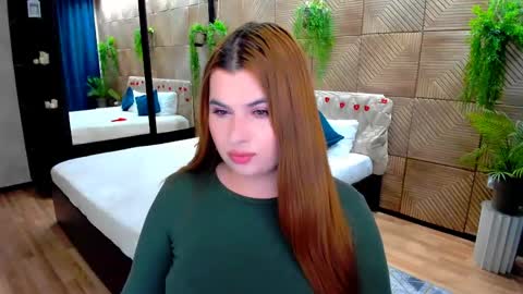 Snapshot of sensualcharisma chatting on 06.07.26 Becca online show from 06.07.26