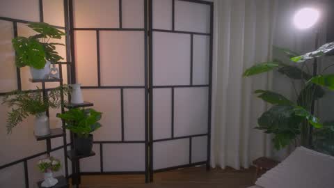 Maria- OF sensual bee online show from 01.15.25