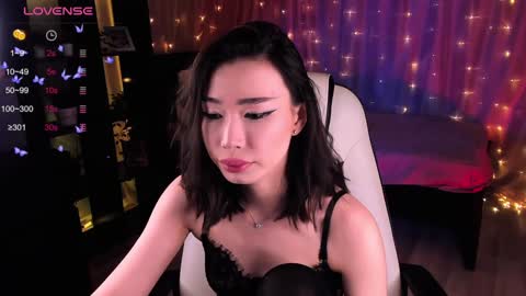 Kiki online show from 12.12.24