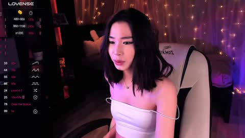 Kiki online show from 12.15.24