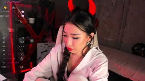 Kiki online show from 10.31.25