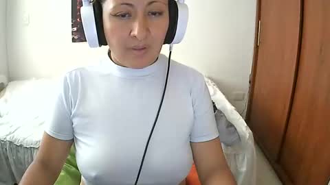 senthix  heyy promo en OnlyFans aprovecha 85 descuento online show from 02.06.25