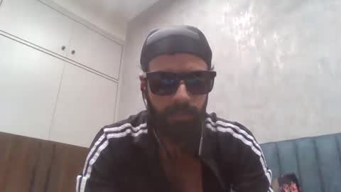 Snapshot of sentientarjun chatting on 01.20.25 Sentient Being online show from 01.20.25