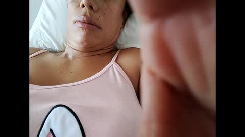 Snapshot of sephorandmonell chatting on 02.19.25 sephorandmonell online show from 02.19.25