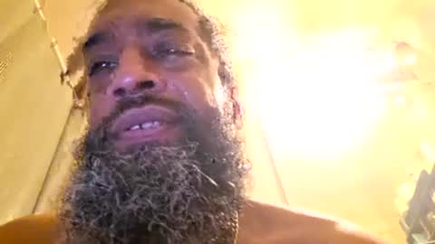 Snapshot of serani02 chatting on 06.15.26 Serani online show from 06.15.26