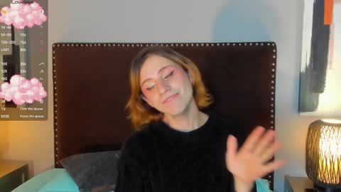 Seraphine star online show from 02.22.26