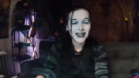 Seraphin Munster online show from 09.19.25