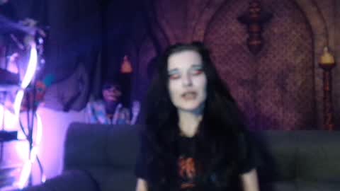 Seraphin Munster online show from 10.15.25