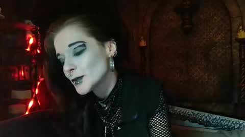 Seraphin Munster online show from 04.22.26