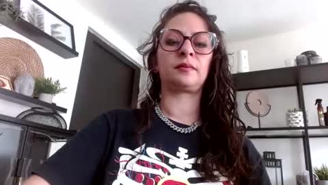 Snapshot of serena_xyz chatting on 07.03.26 Serena Xyz online show from 07.03.26