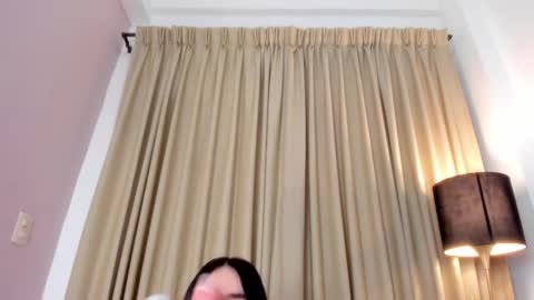 Snapshot of serenaaveline chatting on 09.14.25 serenaaveline online show from 09.14.25