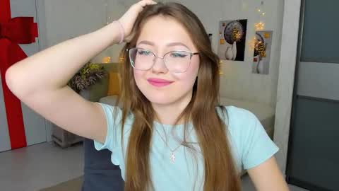 Ophelia online show from 02.10.25