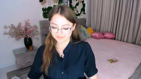 Ophelia online show from 03.07.25