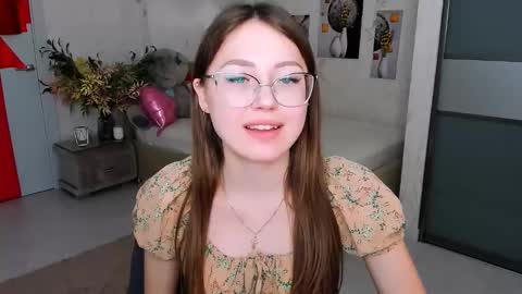 Ophelia online show from 03.09.25