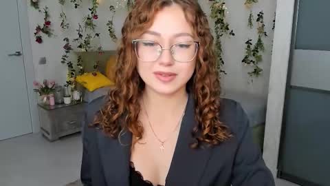 Ophelia online show from 10.19.25