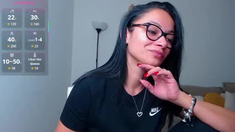 SereneSophi online show from 10.29.25