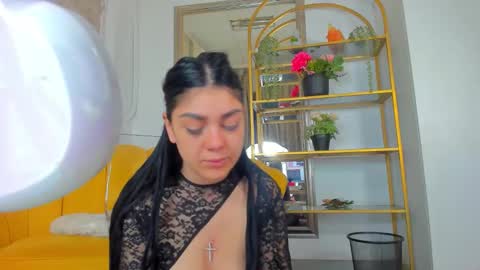 SerennaNoir online show from 01.11.26