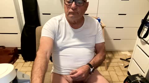 serge8413 online show from 12.08.24