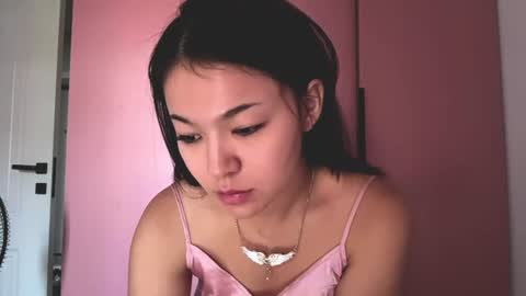 Snapshot of serinafaw chatting on 07.26.26 Mira online show from 07.26.26