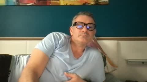 sesamechris92 online show from 12.14.25