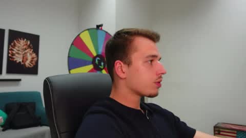 Snapshot of seth_cartwe chatting on 08.09.26 SETH CARTWE online show from 08.09.26