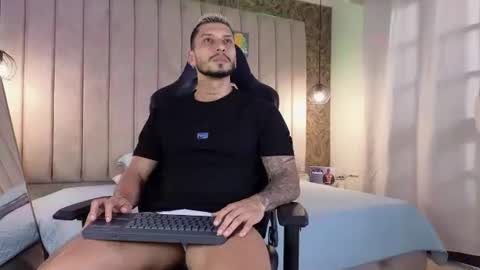 HEY IM SETH online show from 01.10.25