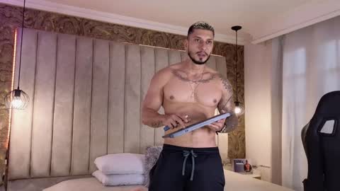 HEY IM SETH online show from 01.22.25