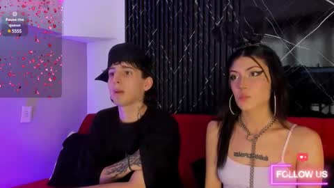 Snapshot of sett_and_gwen chatting on 02.21.25 sett_and_gwen online show from 02.21.25