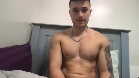 seveninchsteve_ online show from 03.04.25