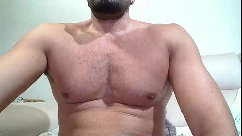 SEX MACHINE 19 online show from 09.28.25