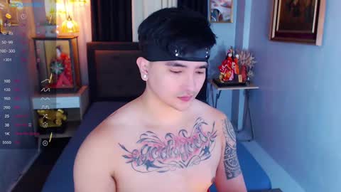 Snapshot of sex_profesor chatting on 01.25.25 AXEL online show from 01.25.25