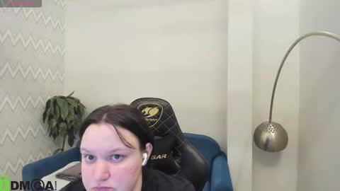 sex_puma online show from 10.27.25