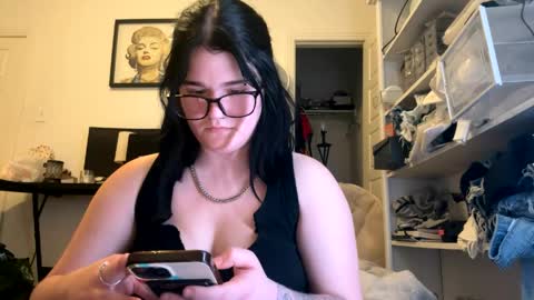 Snapshot of sexckam chatting on 05.19.26 Kam online show from 05.19.26