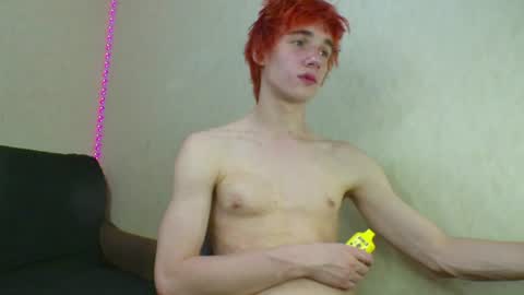 Snapshot of sexi_grunger chatting on 06.09.26 Big Cock online show from 06.09.26