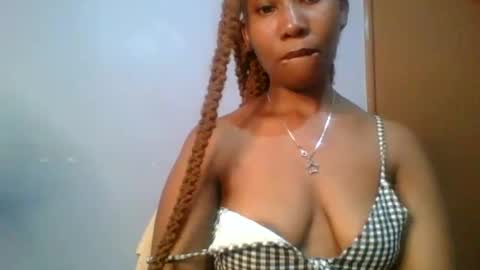 Maggie online show from 02.03.25