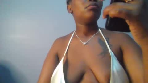 Maggie online show from 09.16.25