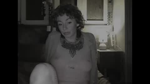 Trixy Rose online show from 01.05.25