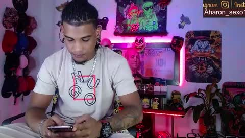 Aharon  ravelo online show from 02.08.26