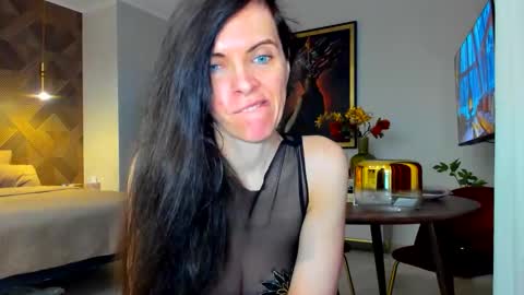 sexqueen1111 online show from 12.05.25