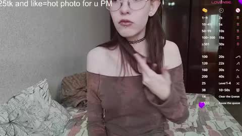 Snapshot of sexseven_lena chatting on 05.30.26 Lena online show from 05.30.26