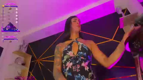 Tifanny Benitez  online show from 09.12.25