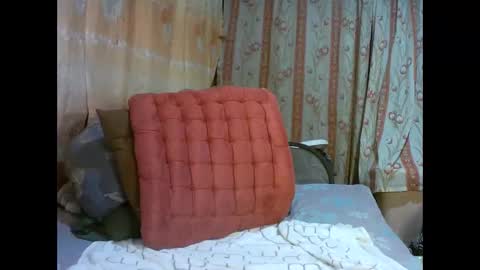 Megummi or Meg online show from 02.15.25