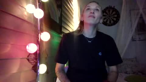 Leeah CloudZzz online show from 09.29.25