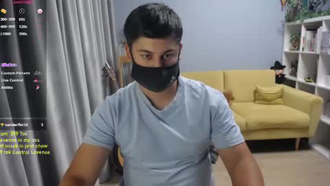 Snapshot of sexxxdickbig chatting on 07.21.26 Tommy online show from 07.21.26