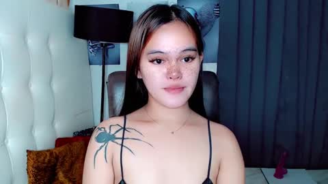sexxxy_caroline online show from 01.18.25